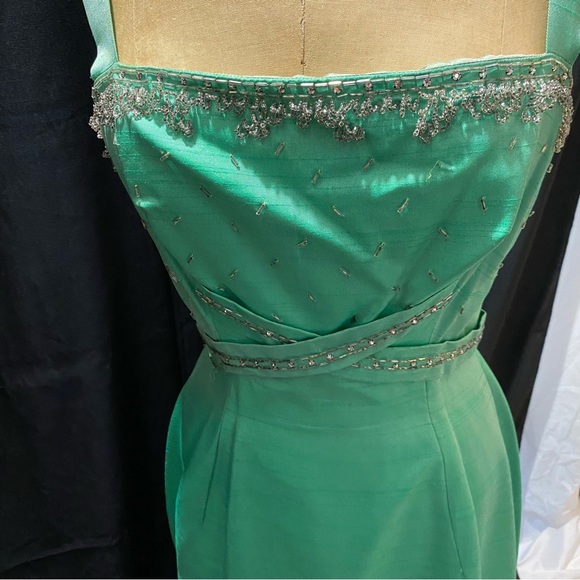 Vintage pale green beaded evening gown no label - 1955 - 1965 - Picture 9 of 16